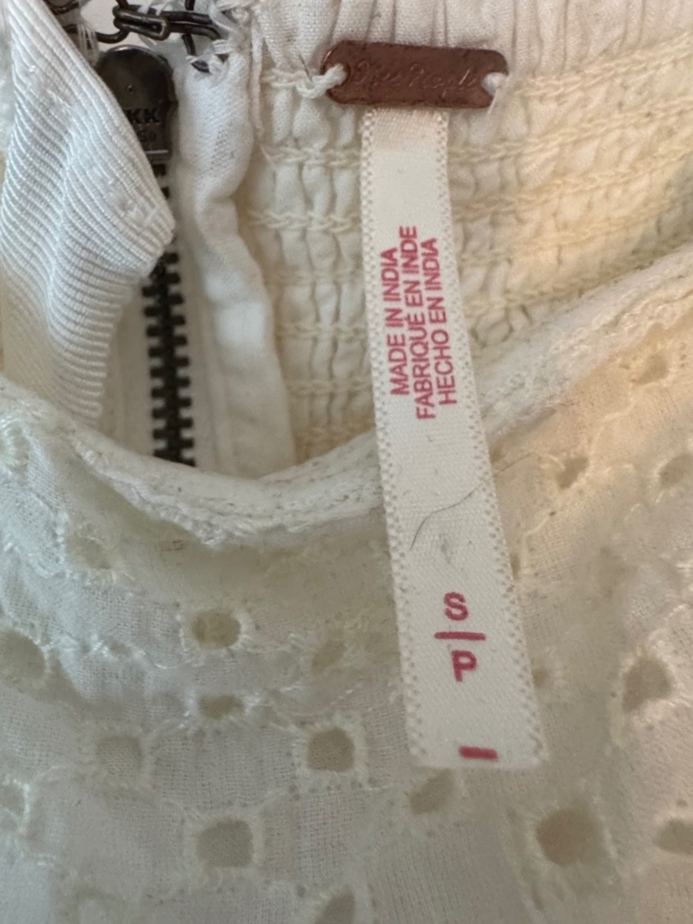 Free People Embroidered Eyelet Berry Kiss Mini Dress size S - Picture 4 of 5